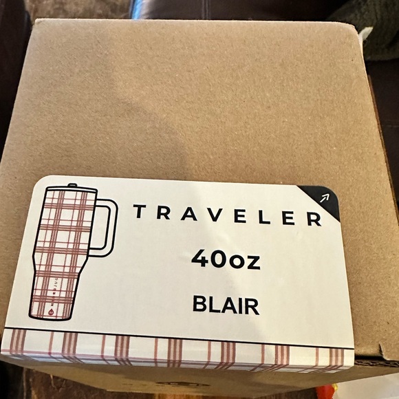HydroJug 40oz Blair Plaid Insulated Traveler NWT - Picture 10 of 10
